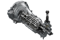 「ロードスター」専用の6段MT。
    