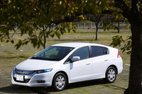 Gグレードの10・15モード燃費は、30.0km/リッター。