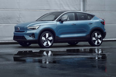 ボルボが新型電気自動車「C40リチャージ」のプロトタイプを発表。その姿を写真で紹介する。