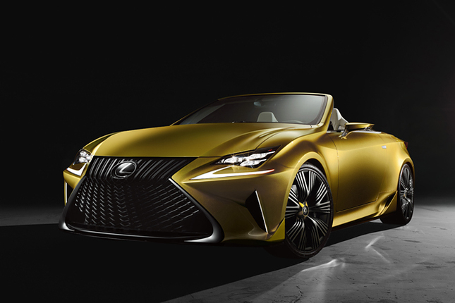「レクサスLF-C2」