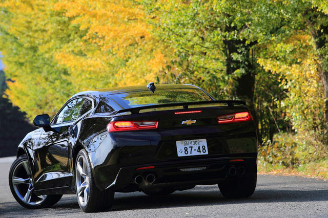 シボレー カマロss Fr 8at 試乗記 困っちゃうくらいデキがいい Webcg