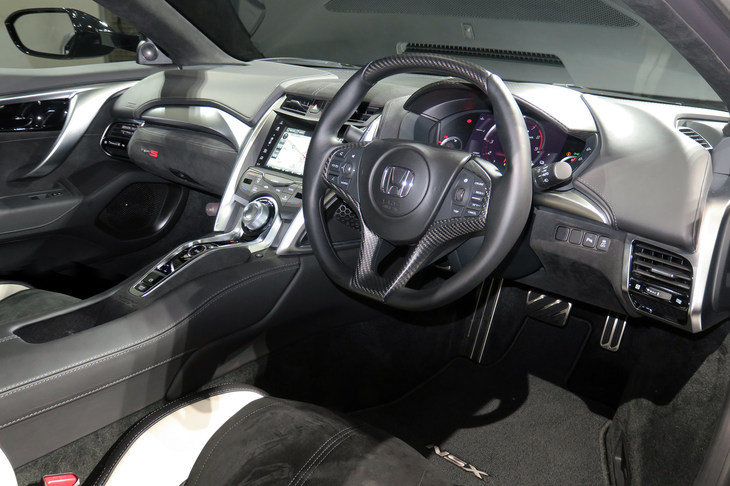 ホンダNSXタイプS（インストゥルメントパネルまわり）