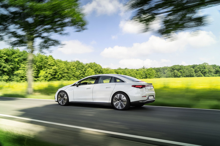 メルセデス・ベンツEQE（エクステリア）