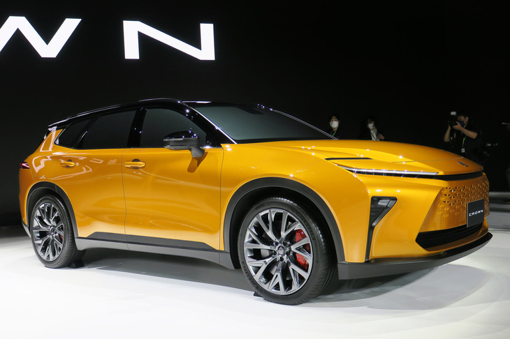 トヨタ・クラウン エステート（エクステリア）