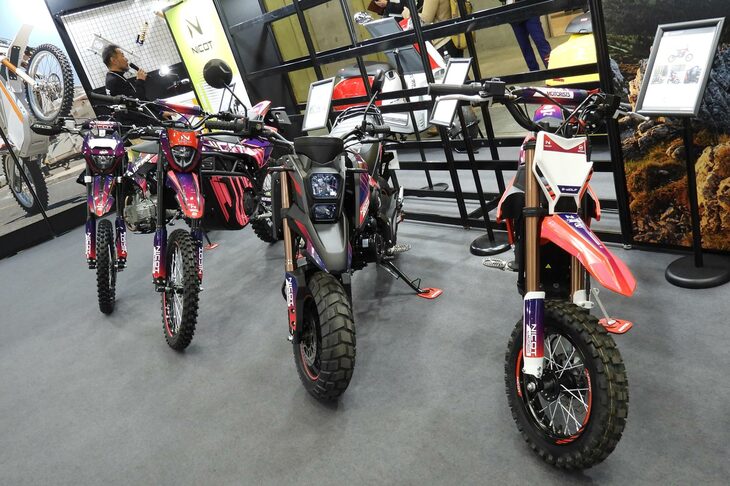 中国・ニコットのオフロードモーターサイクル。