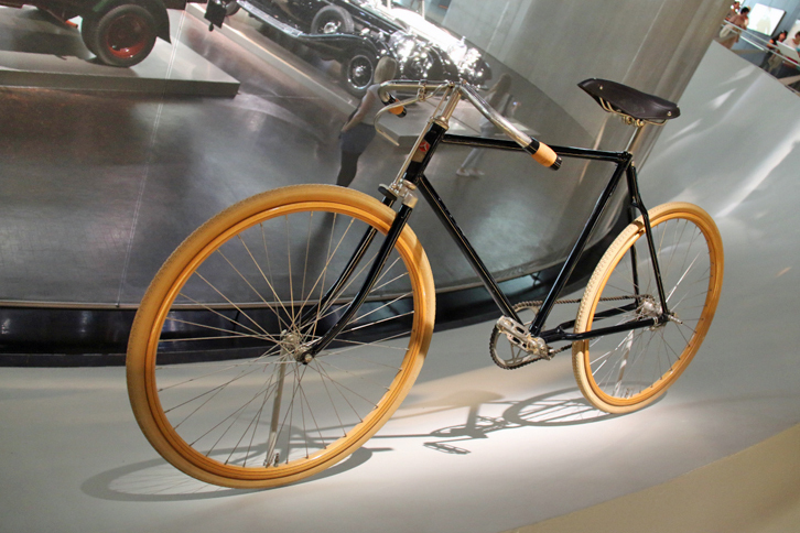 ダイムラーが1920年代中盤に製造していた自転車。