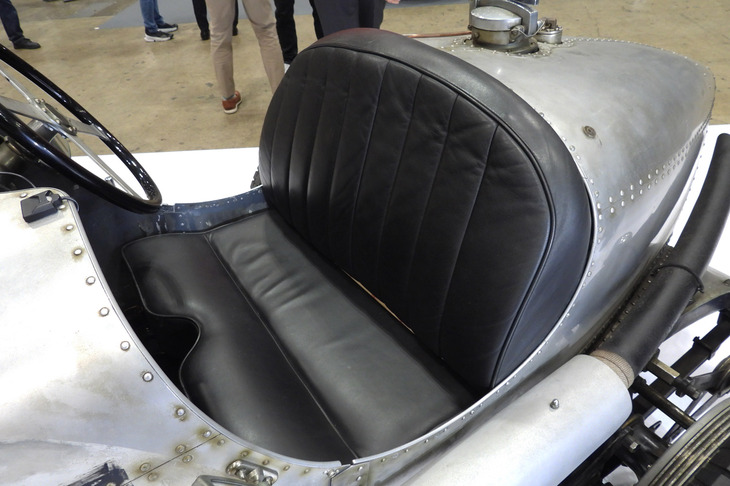 インヴィクタ4 1/2リッター（1929年・第一回全日本自動車競走大会優勝車両）