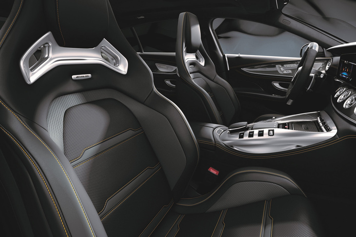 「AMG GT53 4MATIC＋（ISG）ファイナルエディション」のシート。