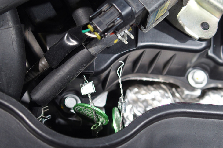 ダイハツ・コペンGRスポーツ（ラリー参戦車両のエンジンルーム）