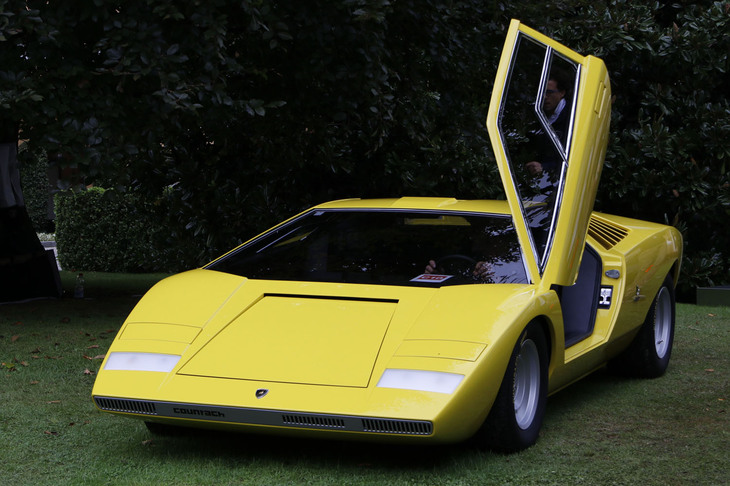 2021年10月、イタリア・コモの「コンコルソ・デレガンツァ・ヴィラ・デステ」に突如姿を現した「ランボルギーニ・カウンタックLP500プロトタイプ」（1971年）のレプリカ。