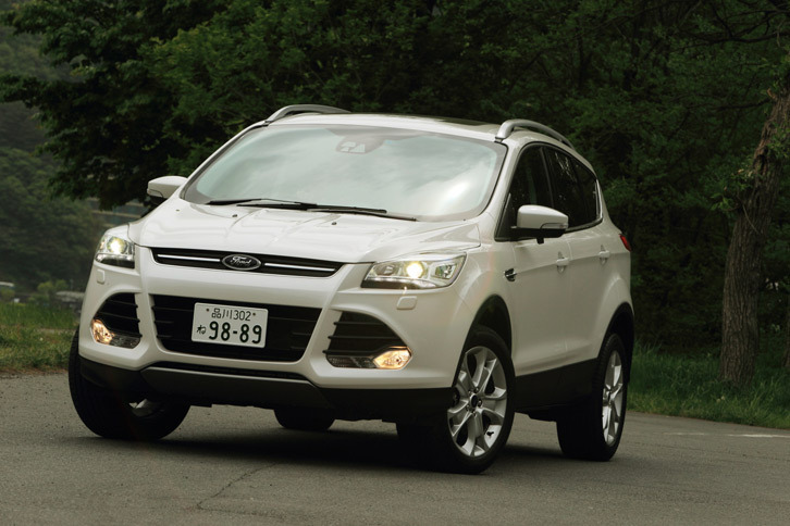 フォードは2016年内の日本市場撤退を表明しており、正規販売で「クーガ」を買える期間はあとわずかとなっている。