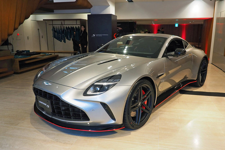 アストンマーティン・ヴァンテージS