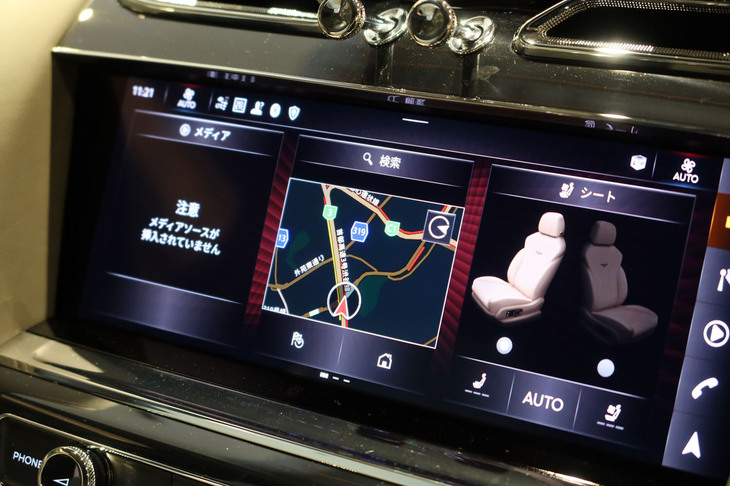 ベントレー・ベンテイガEWBアズール ファーストエディション（センターディスプレイ）