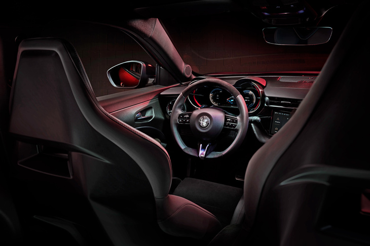 アルファ・ロメオ・ミラノ（インストゥルメントパネルまわり）