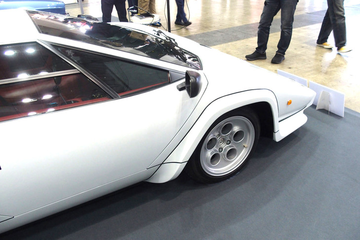 ランボルギーニ・カウンタックLP400S（1976年）／ガレーヂ伊太利屋