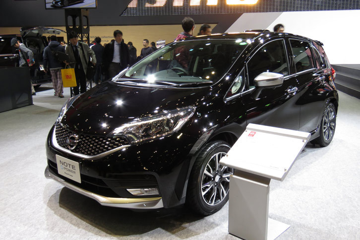 日産ノート e-POWER モードプレミア