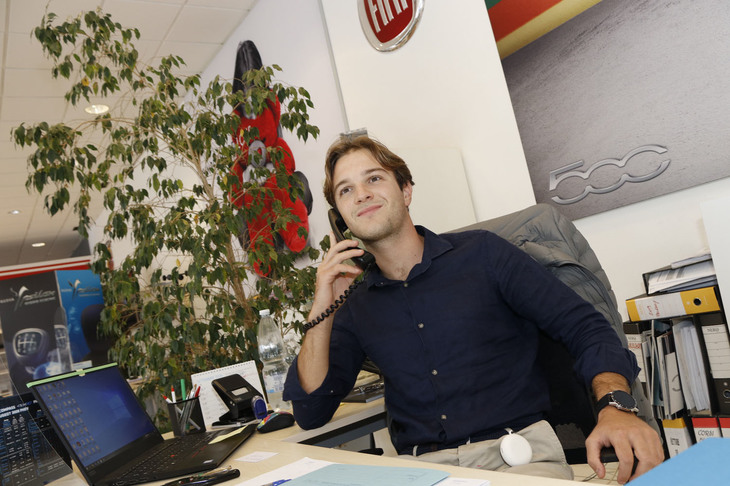 「高校の同級生は進学したり、さまざまな職種に就いたりしましたが、やはり営業は日々お客さんと接することができるのが楽しみです」とアレッシオさん。