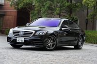 新開発の直6エンジンを搭載する「メルセデス・ベンツS450」。日本では2018年3月1日に受注が開始された。