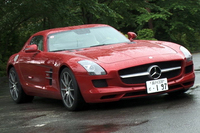 メルセデス・ベンツSLS AMG