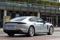 ポルシェ・パナメーラ ターボ（4WD/8AT）／パナメーラ4S（4WD/8AT）【海外試乗記】の画像