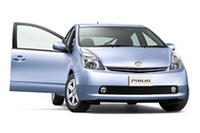 プリウス「S“10thアニバーサリーエディション”」