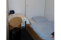 
	拡大写真はこちら
	 