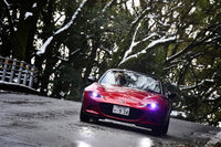 初日に試乗した6段AT仕様の「ロードスターSレザーパッケージ」。レザーシートやBOSE製のサウンドシステムを装備した上級グレードにあたる。