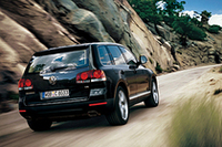 「VWトゥアレグ」ワッペングリル化し、エンジンを直噴に変更の画像