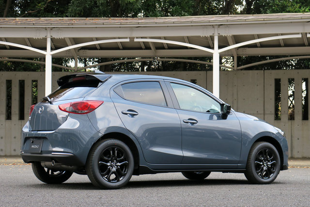 マツダ2／マツダ6／CX-5／CX-8ブラックトーンエディション 内装・外装