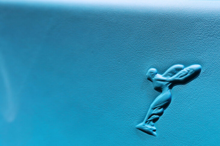 ロールス・ロイス・ブラックバッジ・ゴースト（フロントドアトリム）