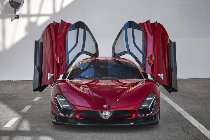 アルファ・ロメオ33ストラダーレ