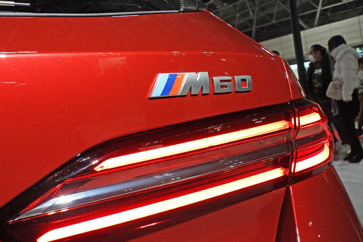 BMW i5ツーリングM60 xDrive（Mパフォーマンスパーツ装着車）