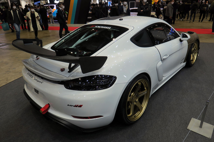 ポルシェ718ケイマンGT4 RSクラブスポーツ（「ヨコハマ・アドバン ネオバAD09」装着車）