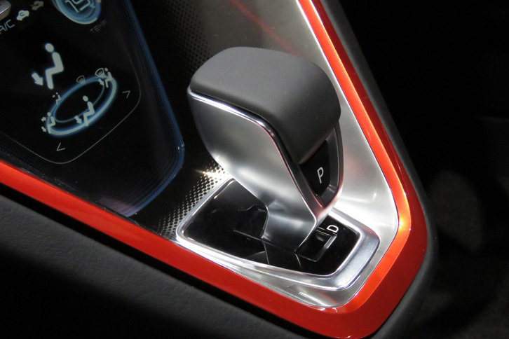 ダイハツDNコンパーノ（シフトノブ）