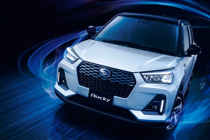 ダイハツがコンパクトカー向けに新開発したシリーズ式ハイブリッドシステムを搭載する、「ロッキー」のハイブリッドモデル。バッテリーやモーター、ECUなどには、親会社であるトヨタの技術も生かされている。