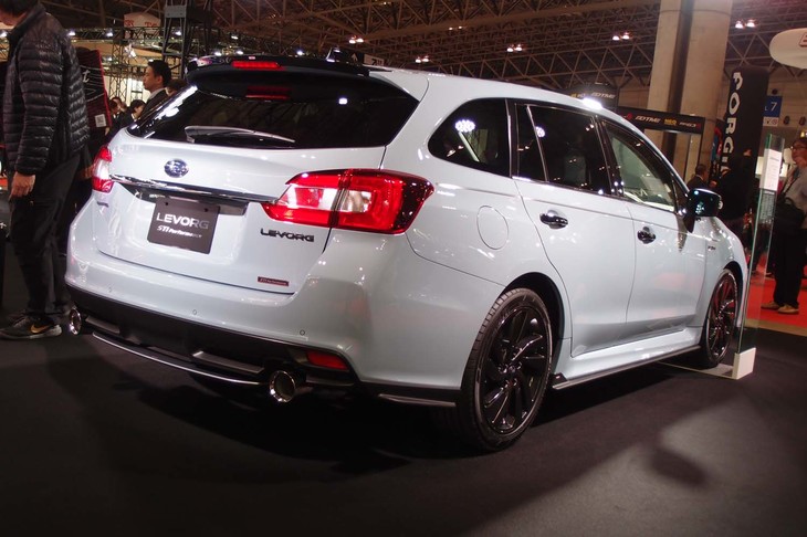 スバル・レヴォーグSTIパフォーマンス