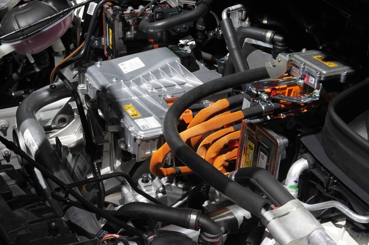 メルセデス・ベンツEQC（パワーユニット）