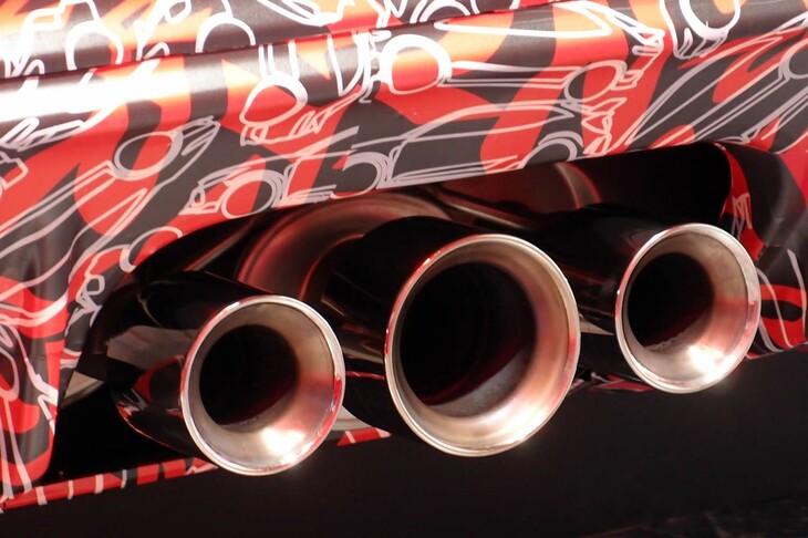 ホンダ・シビック タイプR プロトタイプ（マフラーエンド）