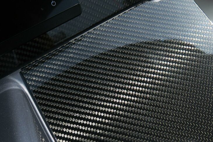 レクサスLY650（操縦席）