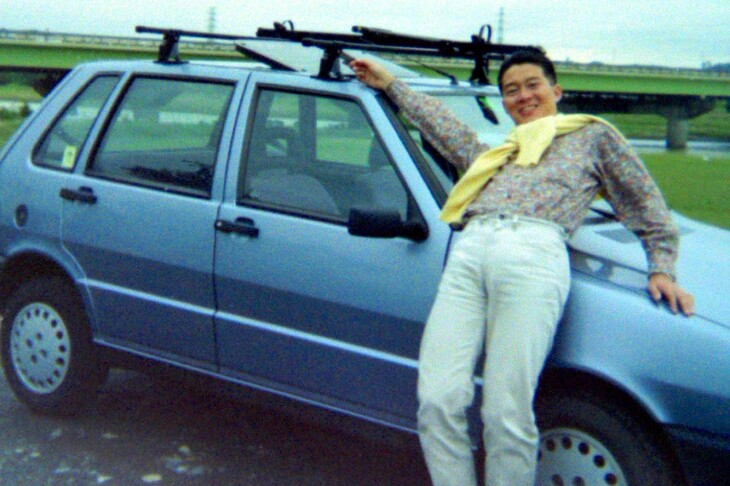 スキーやマウンテンバイクの積載用にスーリー製システムキャリアを装着した。