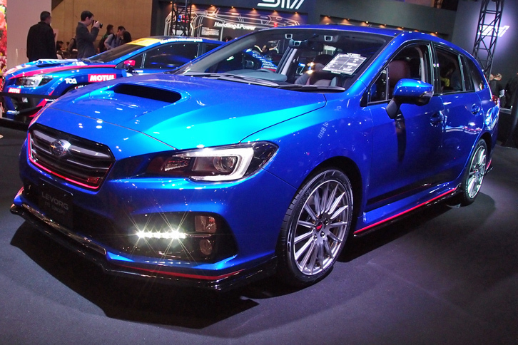 レヴォーグSTI CONCEPT