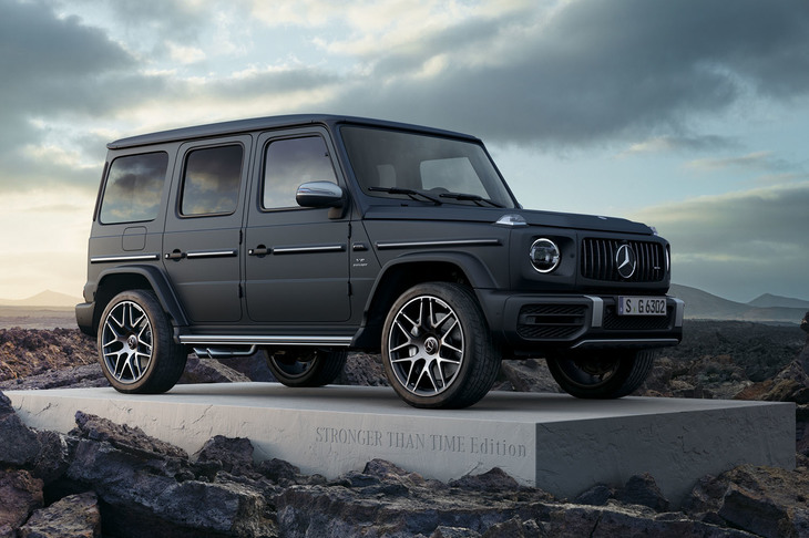 「メルセデスAMG G63ストロンガーザンタイムエディション」。ボディーカラーは限定100台の「マグノナイトブラック」。