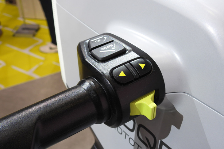 スズキMOQBA（モクバ）2