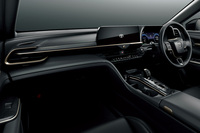 「ブラックラスター」と呼ばれる「RS“ランドスケープ”」の特別設定内装色。