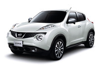 日産ジュークに“白インテリア”の特別仕様車