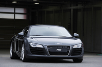 アウディR8（4WD/2ペダル6MT）【短評(前編)】の画像