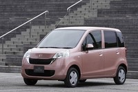 【スペック】ライフ パステル：全長×全幅×全高＝3395×1475×1610mm／ホイールベース＝2420mm／車重＝820kg／駆動方式＝FF／0.66リッター直3SOHC 6バルブ（52ps/7100rpm、6.1kgm/3600rpm）／価格＝114万4500円（テスト車＝119万7000円／Hondaスマートパーキングアシストシステム＋チルトステアリング＝5万2500円）