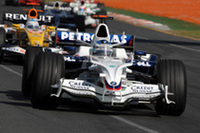 ニック・ハイドフェルドは2位でゴール。冬のテストではセンシティブなマシンキャラクターが指摘されていたが、開幕戦ではまずまずのペースで走行。（写真＝BMW）