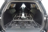 リムジンや霊柩車といった改造を手掛けてきたミツオカは、今後さらに、ワンメイク商品の注文にも応じていきたいとのこと。