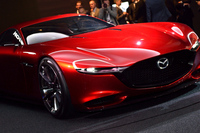 マツダRX-VISION：きたる節目の年に注目の画像